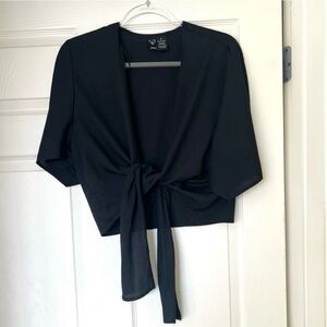 Windsor Tie Front Short Sleeve Top